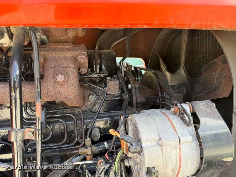 image for item FK3032 1983 Allis-Chalmers 6080 tractor