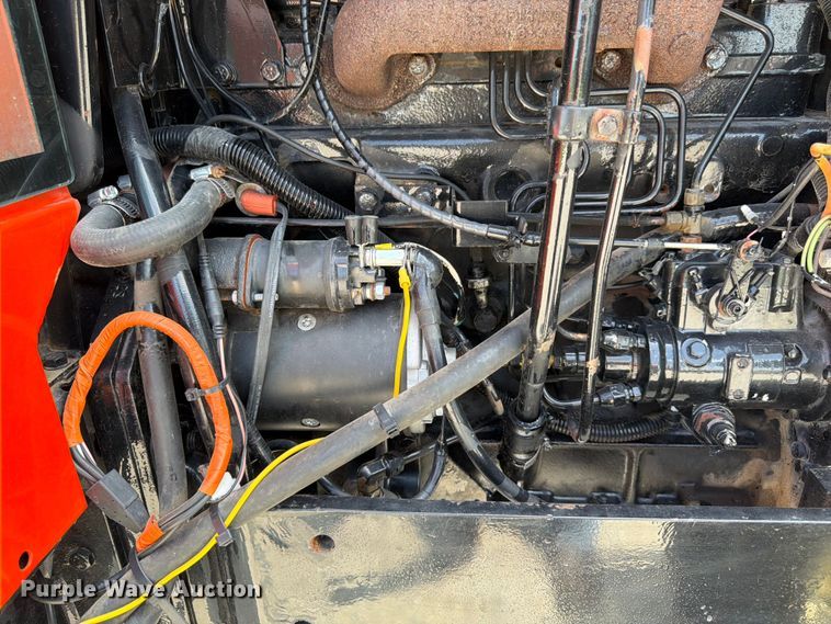image for item FK3032 1983 Allis-Chalmers 6080 tractor