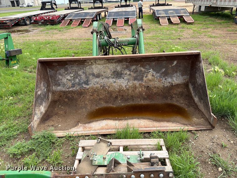 image for item FK4018 Farmhand F258 loader