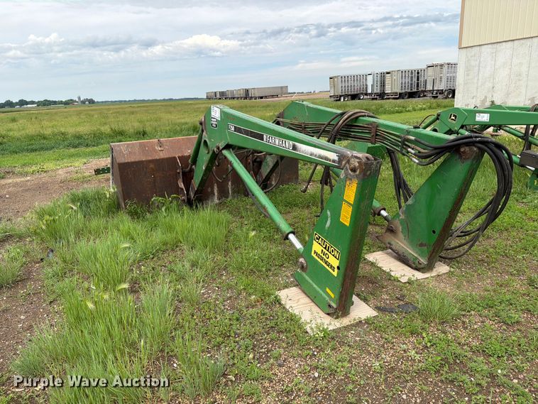 image for item FK4018 Farmhand F258 loader