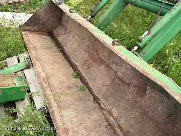 image for item FK4019 John Deere 158 loader