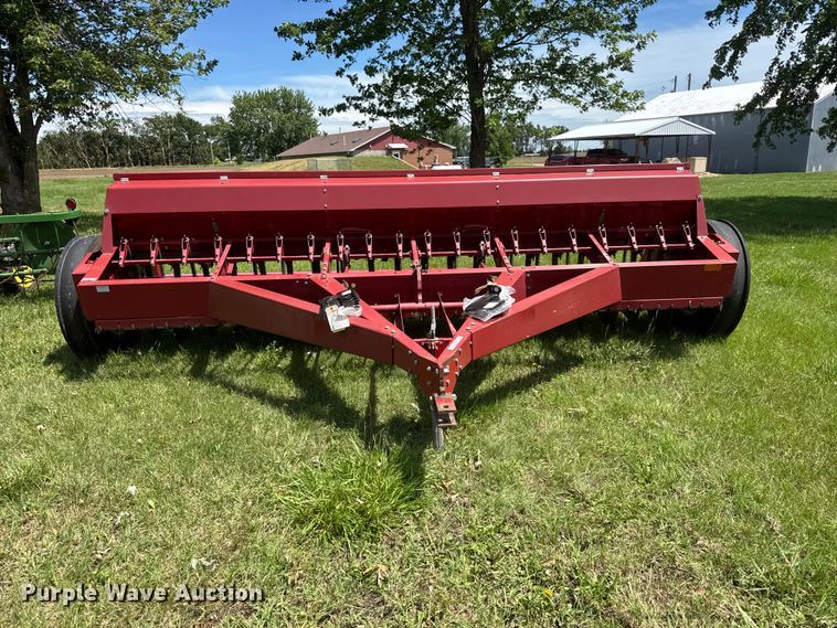 image for item NA9393 J.I. Case 5100 grain drill