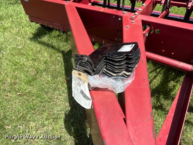 image for item NA9393 J.I. Case 5100 grain drill