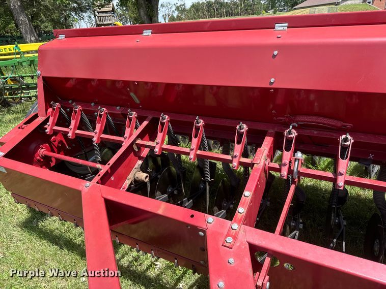 image for item NA9393 J.I. Case 5100 grain drill