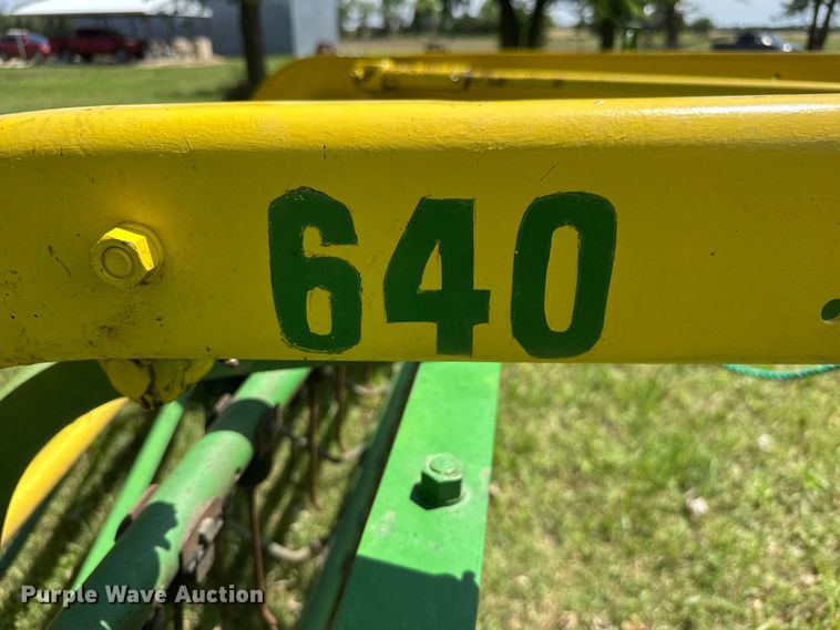image for item NA9394 John Deere 640 hay rake