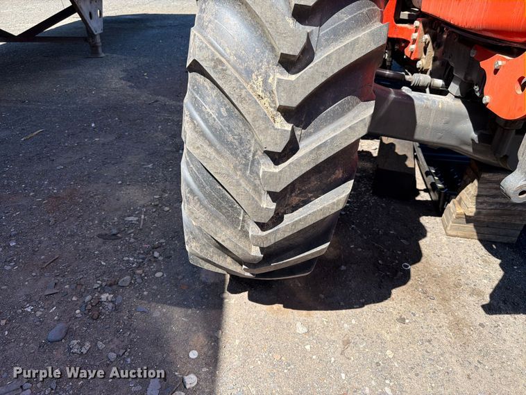 image for item YA3710 2023 Kubota M7-152 MFWD tractor