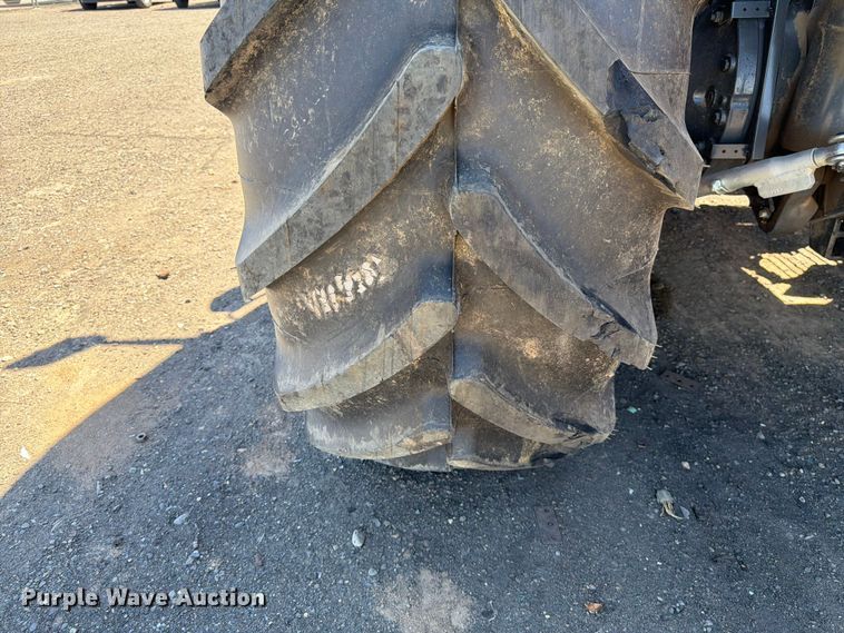 image for item YA3710 2023 Kubota M7-152 MFWD tractor