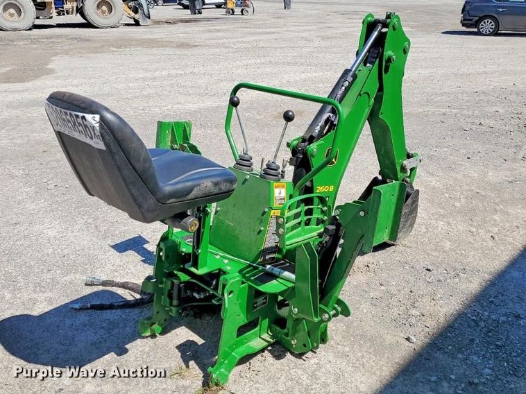 image for item YA3767 2019 John Deere 260B backhoe attachment