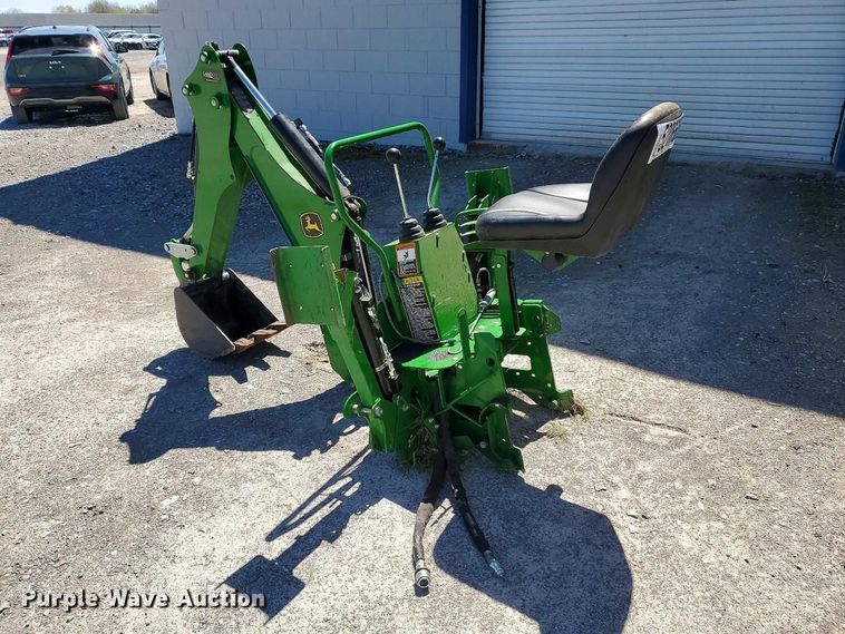image for item YA3767 2019 John Deere 260B backhoe attachment