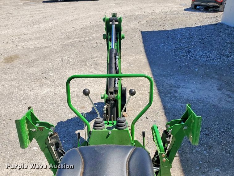 image for item YA3767 2019 John Deere 260B backhoe attachment