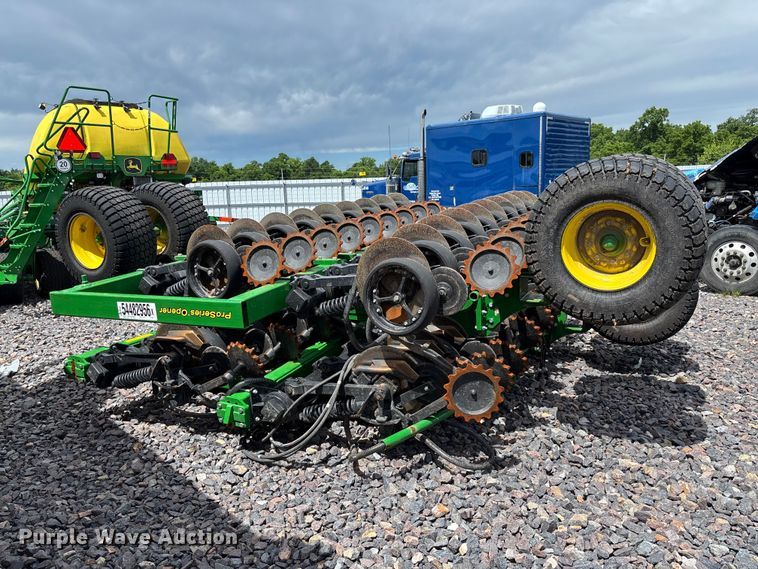 image for item YA3793 2025 John Deere N536C air seeder