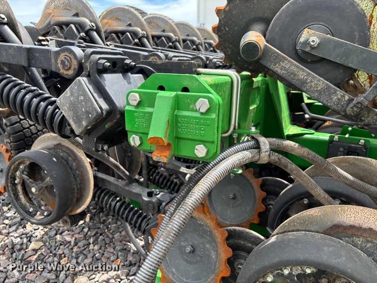 image for item YA3793 2025 John Deere N536C air seeder