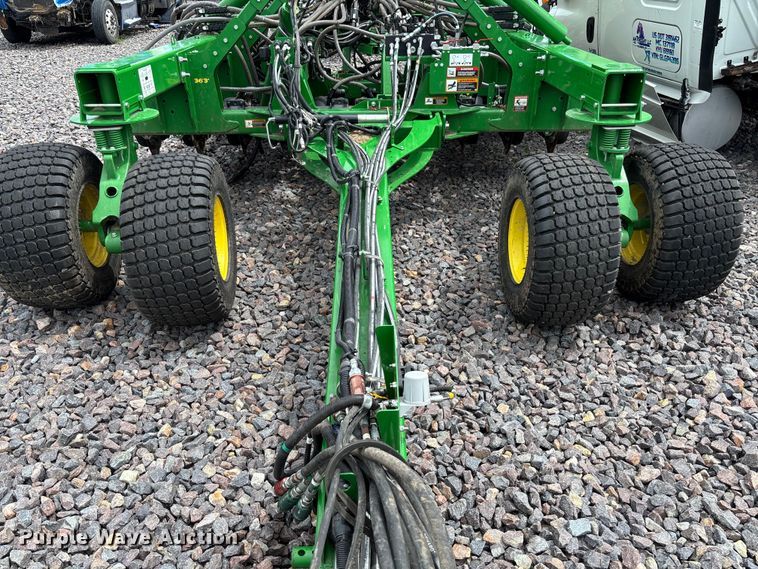 image for item YA3793 2025 John Deere N536C air seeder