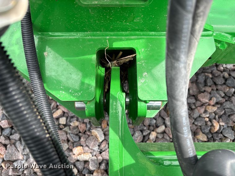 image for item YA3793 2025 John Deere N536C air seeder