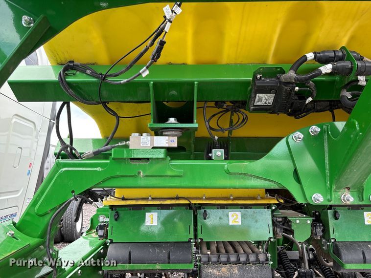 image for item YA3793 2025 John Deere N536C air seeder
