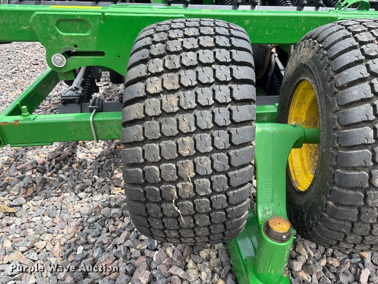 image for item YA3793 2025 John Deere N536C air seeder