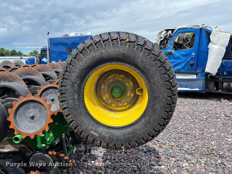 image for item YA3793 2025 John Deere N536C air seeder