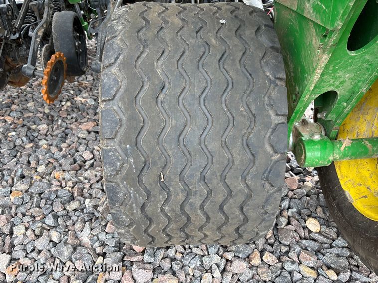 image for item YA3793 2025 John Deere N536C air seeder