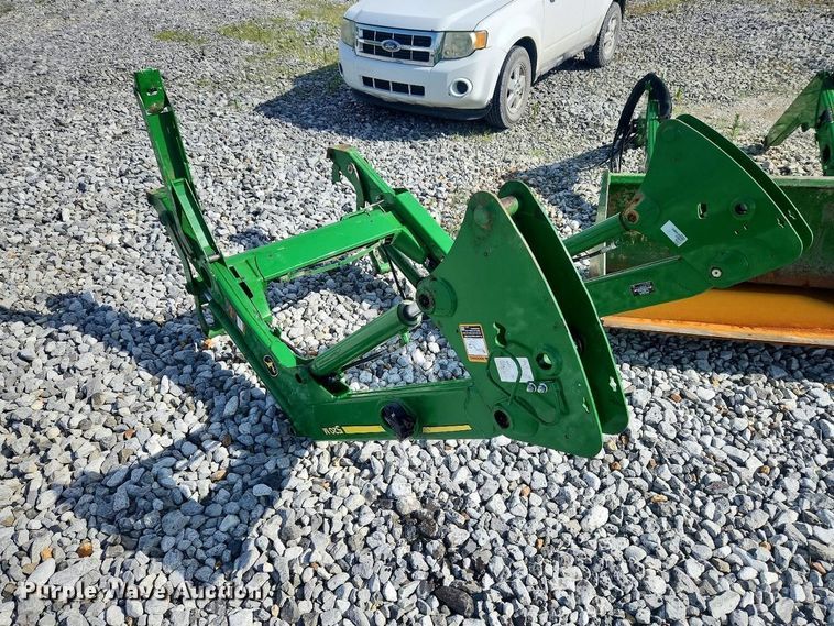 image for item YA3817 2021 John Deere 520M loader