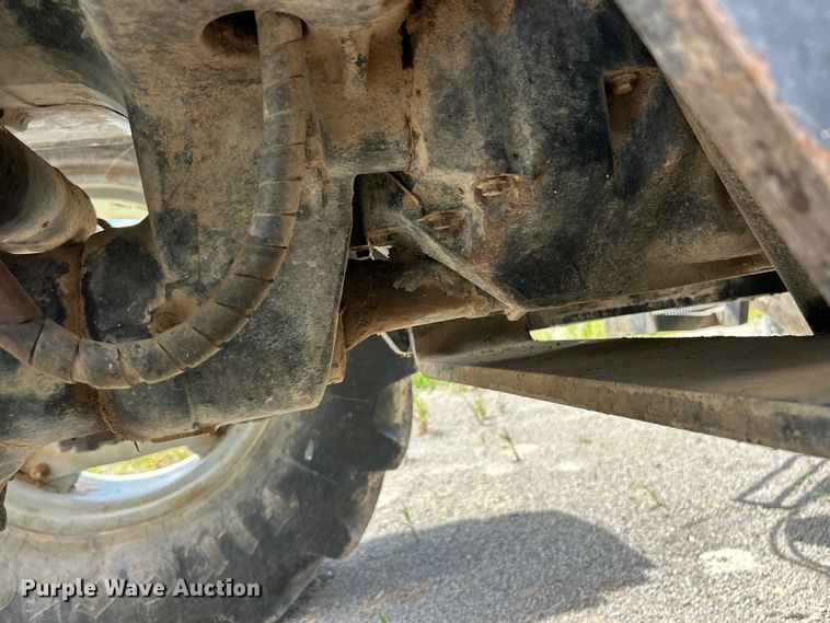 image for item YA3878 2002 Massey Ferguson 4355 MFWD tractor
