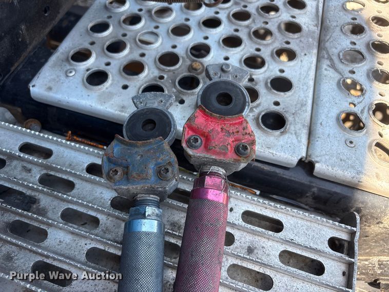 image for item DO5242 2020 Kenworth T680 semi truck