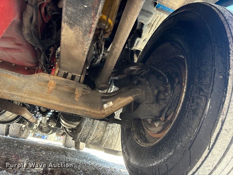 image for item DO5242 2020 Kenworth T680 semi truck