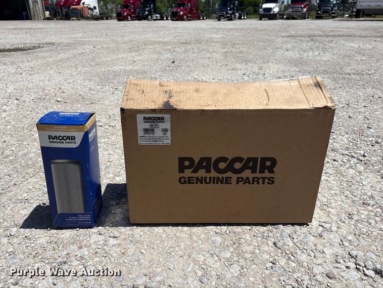 image for item DO5242 2020 Kenworth T680 semi truck