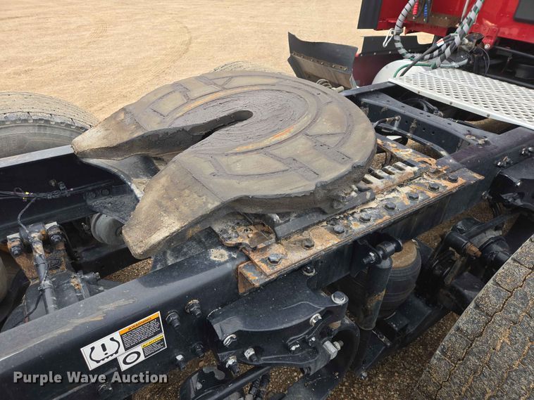 image for item DP8966 2022 Kenworth T680 semi truck