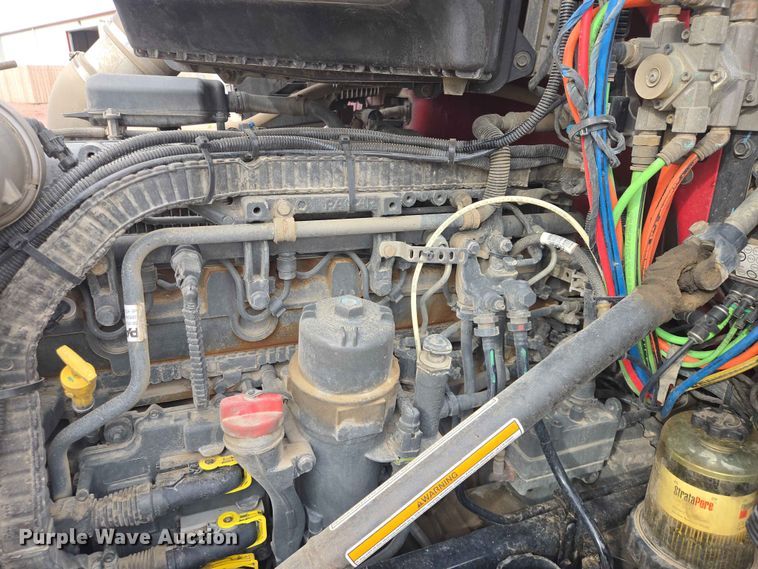 image for item DP8966 2022 Kenworth T680 semi truck