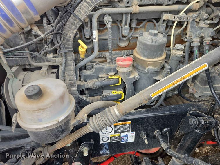 image for item DP8966 2022 Kenworth T680 semi truck