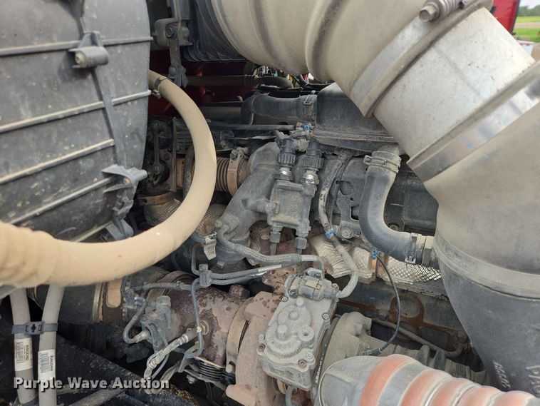 image for item DP8966 2022 Kenworth T680 semi truck