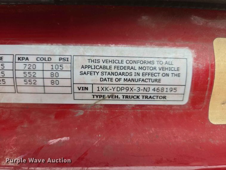 image for item DP8966 2022 Kenworth T680 semi truck