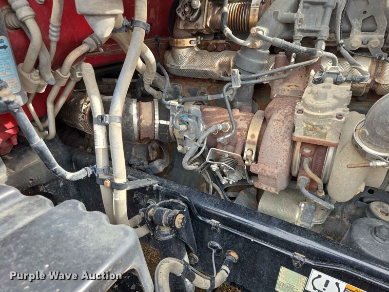 image for item DP8967 2019 Kenworth T680 semi truck