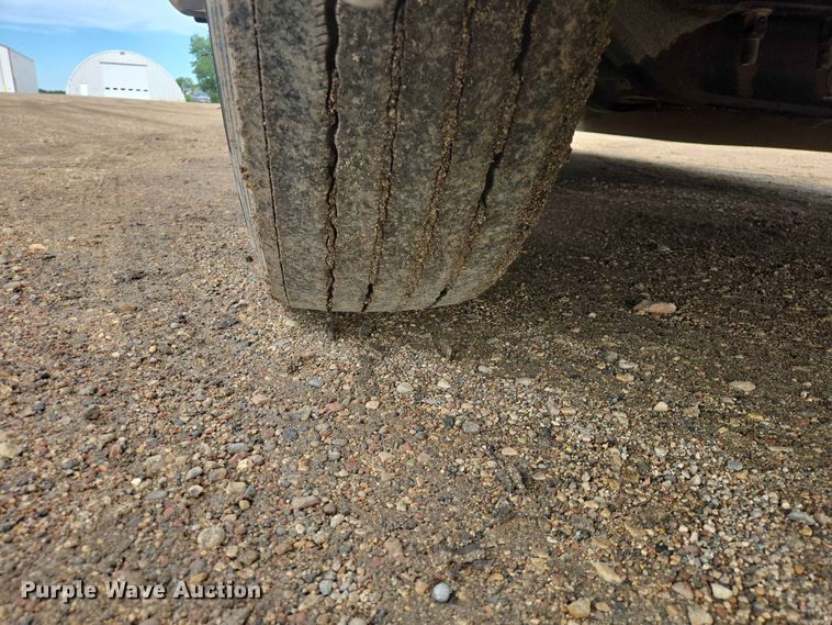 image for item DP8967 2019 Kenworth T680 semi truck