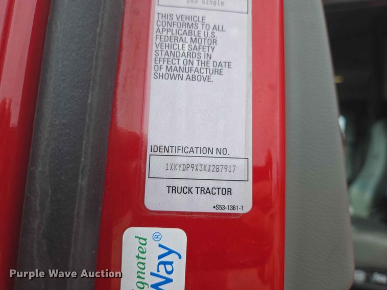 image for item DP8967 2019 Kenworth T680 semi truck