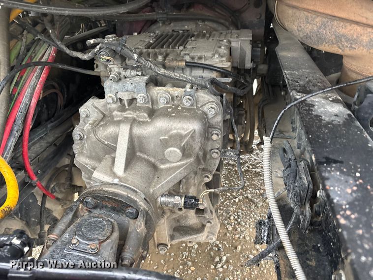 image for item DV4373 2014 Mack CXU613 semi truck