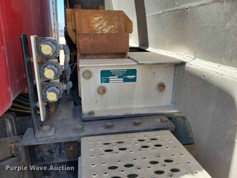 image for item DZ7270 2014 Kenworth T800 dump truck