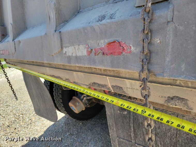 image for item DZ7270 2014 Kenworth T800 dump truck