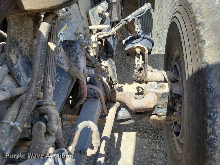 image for item DZ7270 2014 Kenworth T800 dump truck