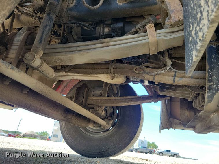 image for item DZ7270 2014 Kenworth T800 dump truck