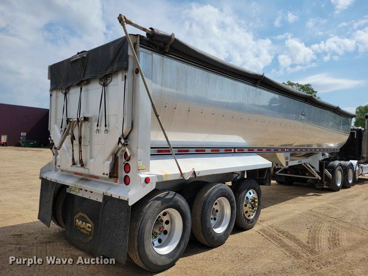 image for item EA2387 2017 Mac Trailer end dump trailer