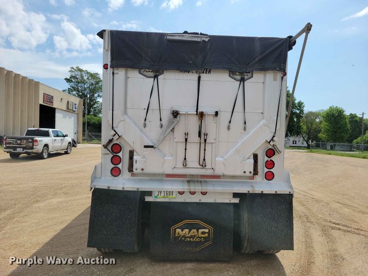 image for item EA2387 2017 Mac Trailer end dump trailer
