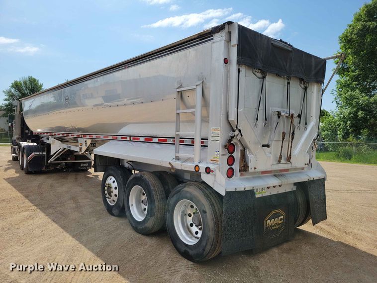 image for item EA2387 2017 Mac Trailer end dump trailer
