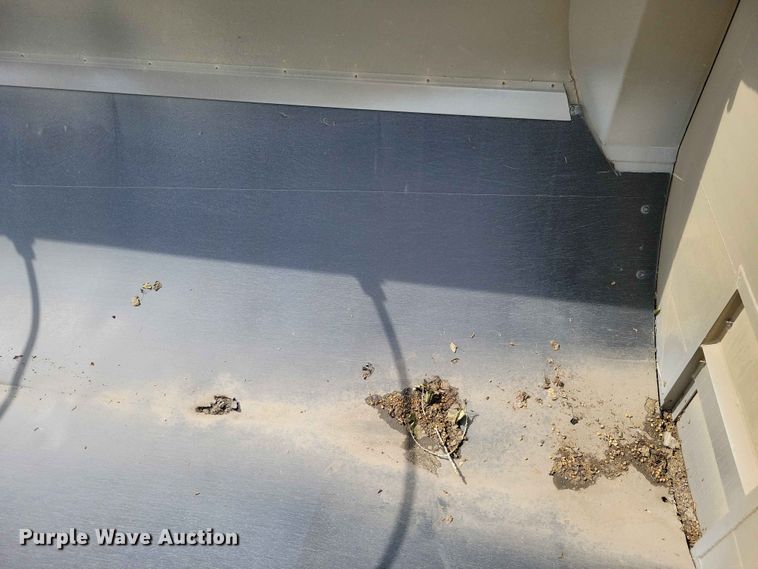 image for item EA2387 2017 Mac Trailer end dump trailer