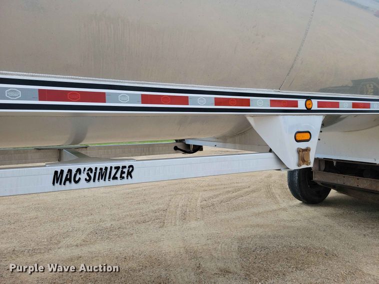 image for item EA2387 2017 Mac Trailer end dump trailer
