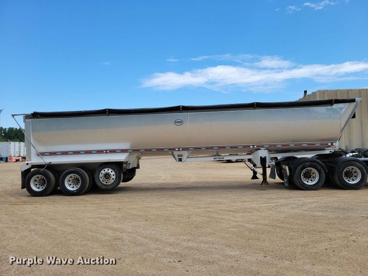 image for item EA2391 2017 Mac Trailer end dump trailer