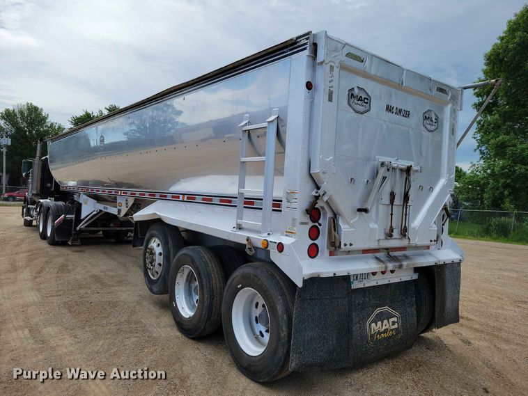 image for item EA2391 2017 Mac Trailer end dump trailer