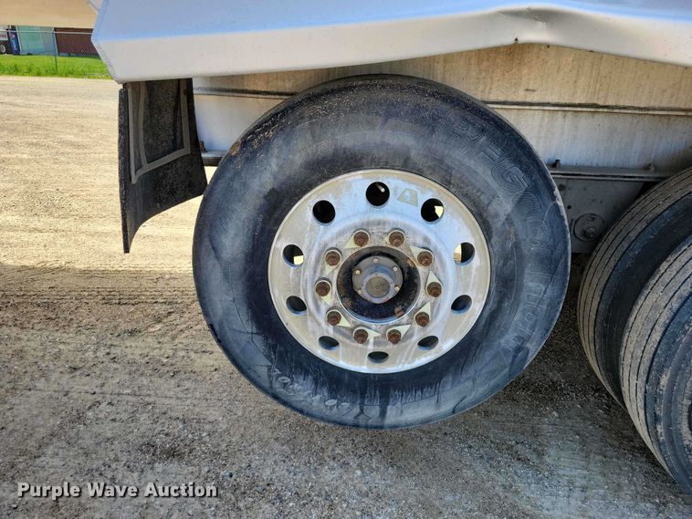 image for item EA2391 2017 Mac Trailer end dump trailer