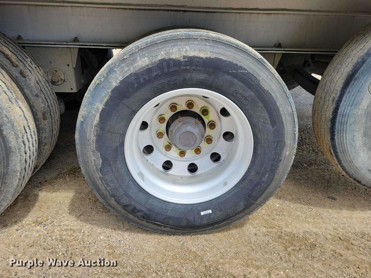 image for item EA2391 2017 Mac Trailer end dump trailer