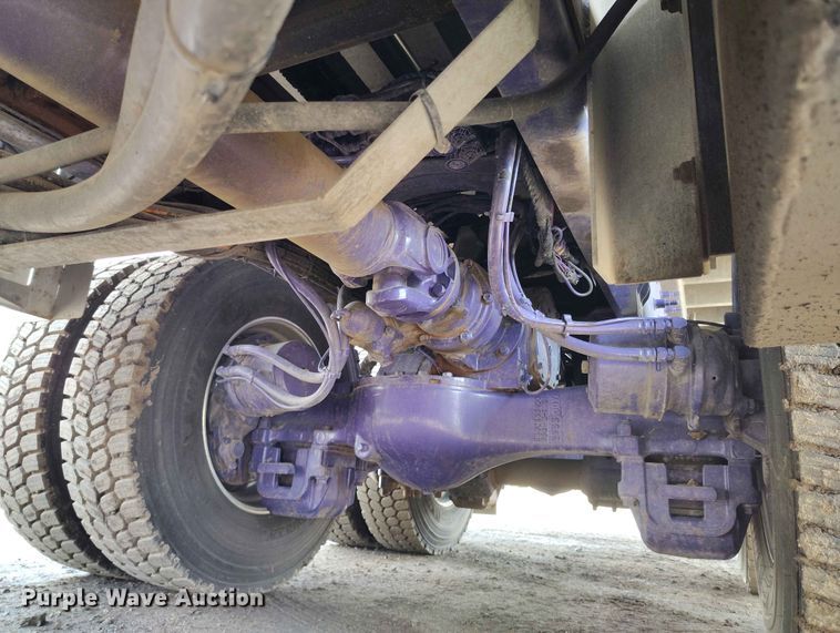 image for item ED0127 2023 Mack Granite roll-off container truck